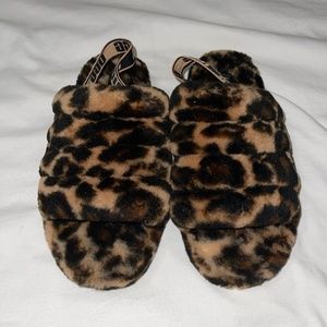 Ugg fluffy slippers